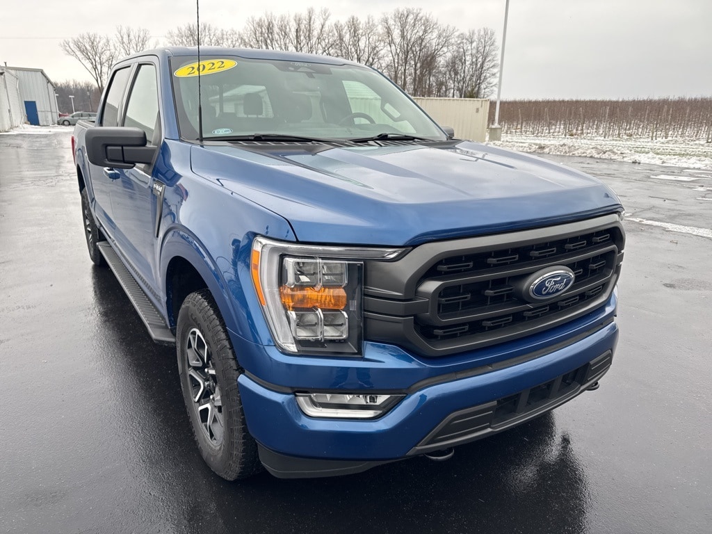 2022 Ford F-150 XLT's photo