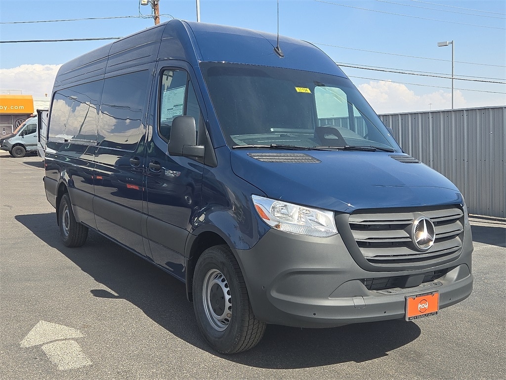 2025 Mercedes-Benz Sprinter Cargo Van