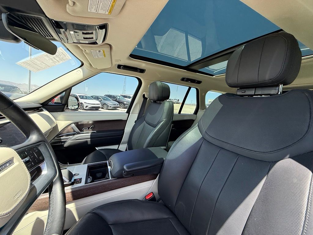 2024 Land Rover Range Rover SE - Photo 15