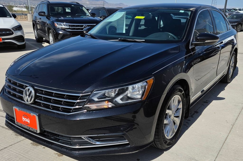Used 2017 Volkswagen Passat 1.8T S Sedan