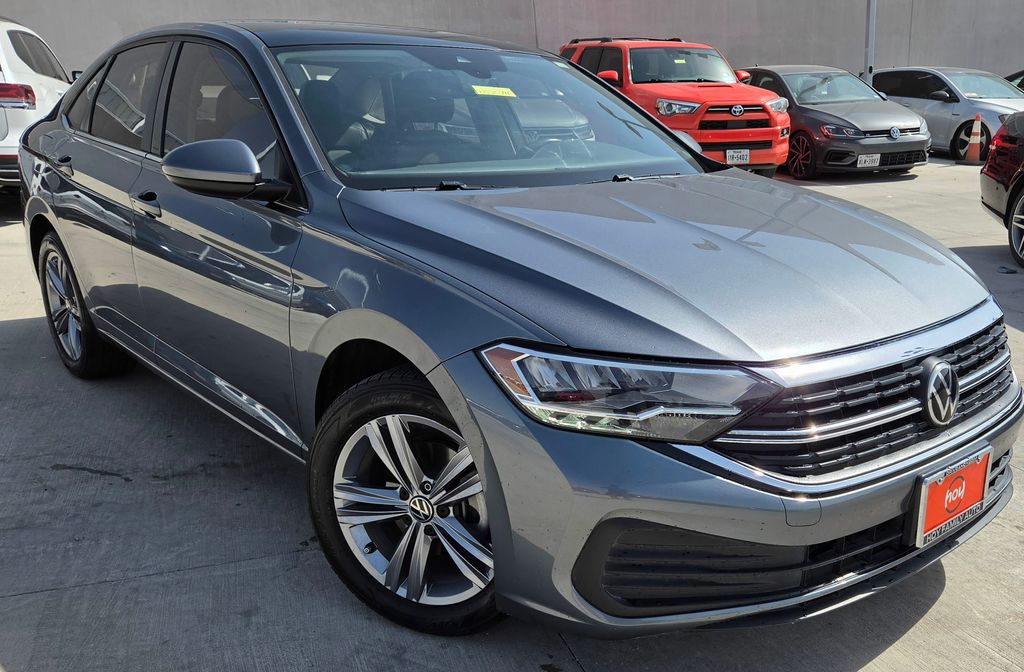 2023 Volkswagen Jetta Sedan 
