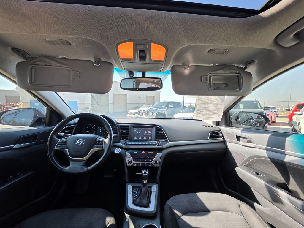 2017 Hyundai Elantra Value Edition - Photo 19
