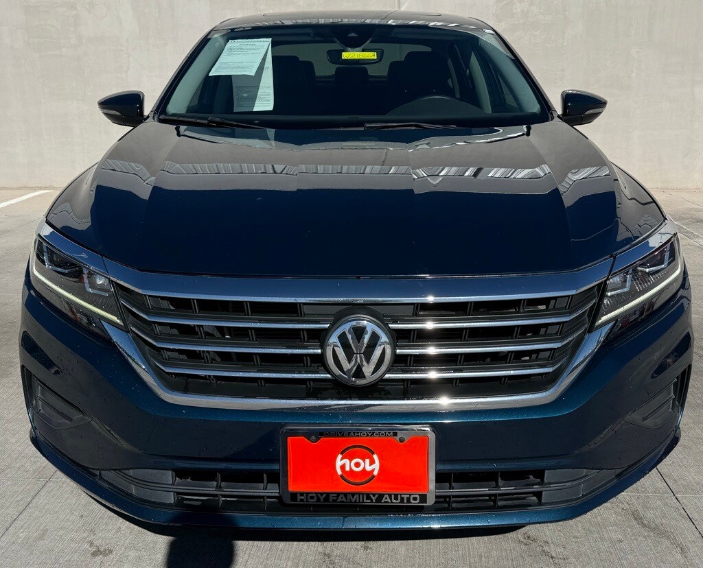 Used 2022 Volkswagen Passat 2.0T SE Sedan
