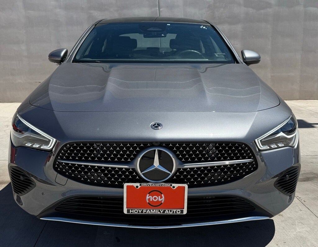 2025 Mercedes Benz CLA 250 4MATIC photo 2