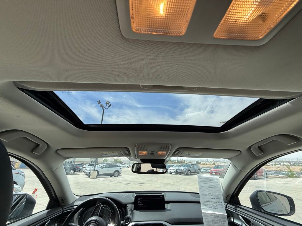 2023 Mazda CX-9 Touring - Photo 12