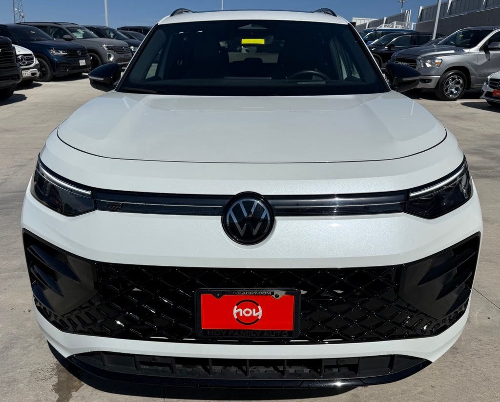 Certified 2025 Volkswagen Tiguan 2.0T SE R-Line Black SUV