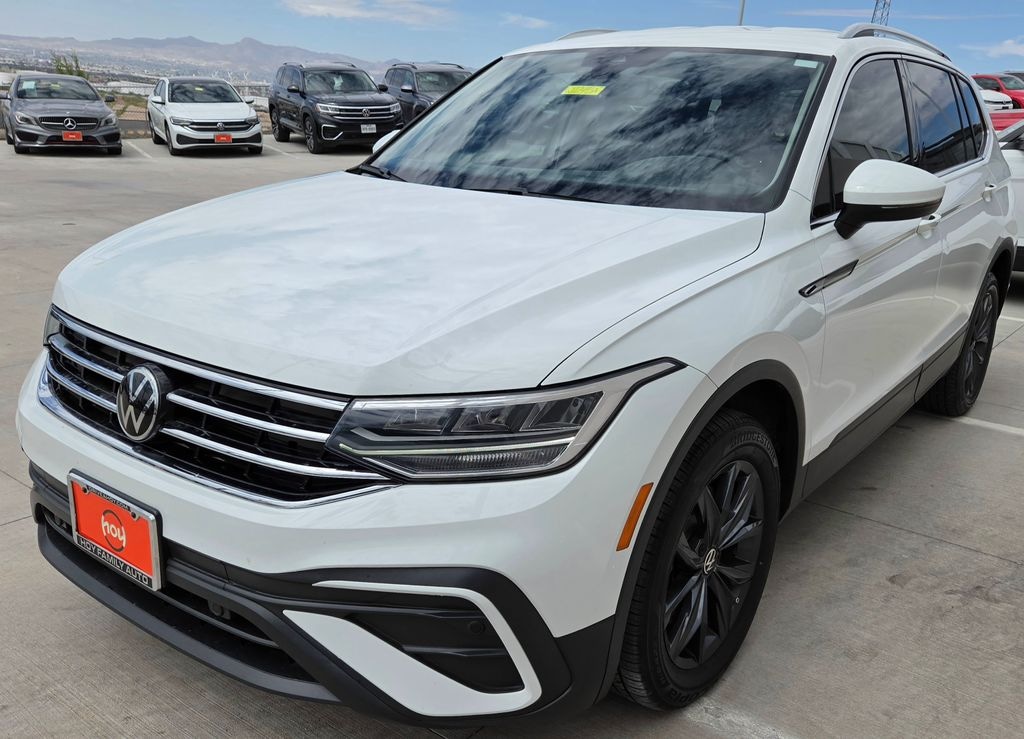 Used 2024 Volkswagen Tiguan 2.0T SE SUV