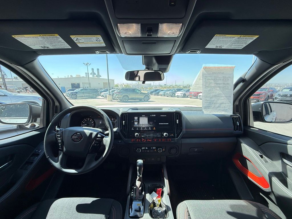 2025 Nissan Frontier PRO-X - Photo 18