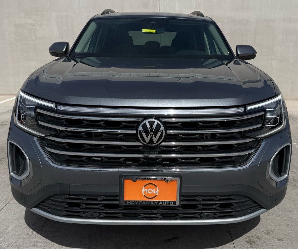 Certified 2025 Volkswagen Atlas 2.0T SE w/Technology SUV
