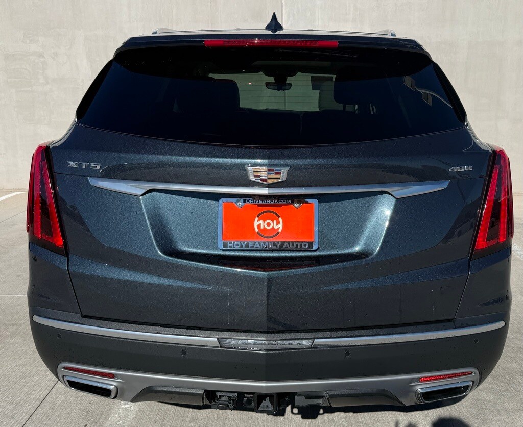 2021 Cadillac XT5 Premium Luxury photo 3