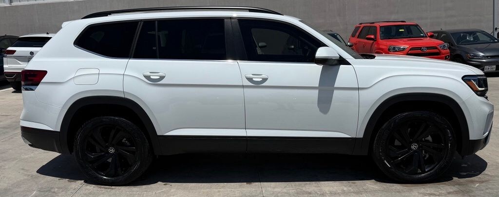 Certified 2023 Volkswagen Atlas 3.6L V6 SE w/Technology SUV