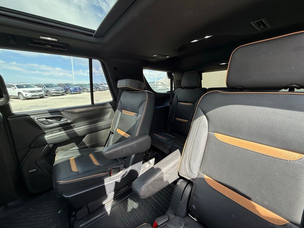 2021 GMC Yukon AT4 - Photo 16