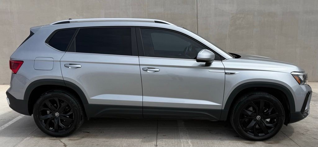 Certified 2024 Volkswagen Taos 1.5T SE SUV
