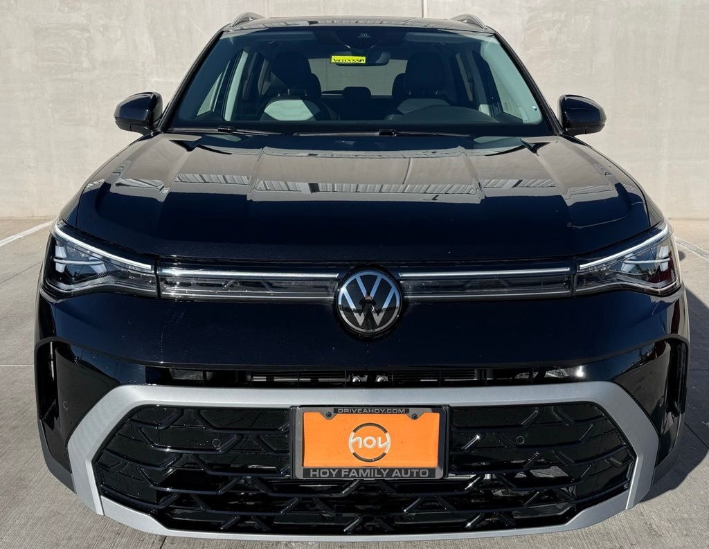 Certified 2025 Volkswagen Taos 1.5T SEL SUV