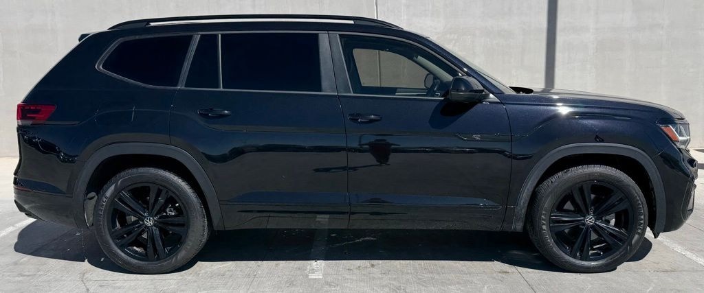 Certified 2023 Volkswagen Atlas 3.6L V6 SEL R-Line Black SUV