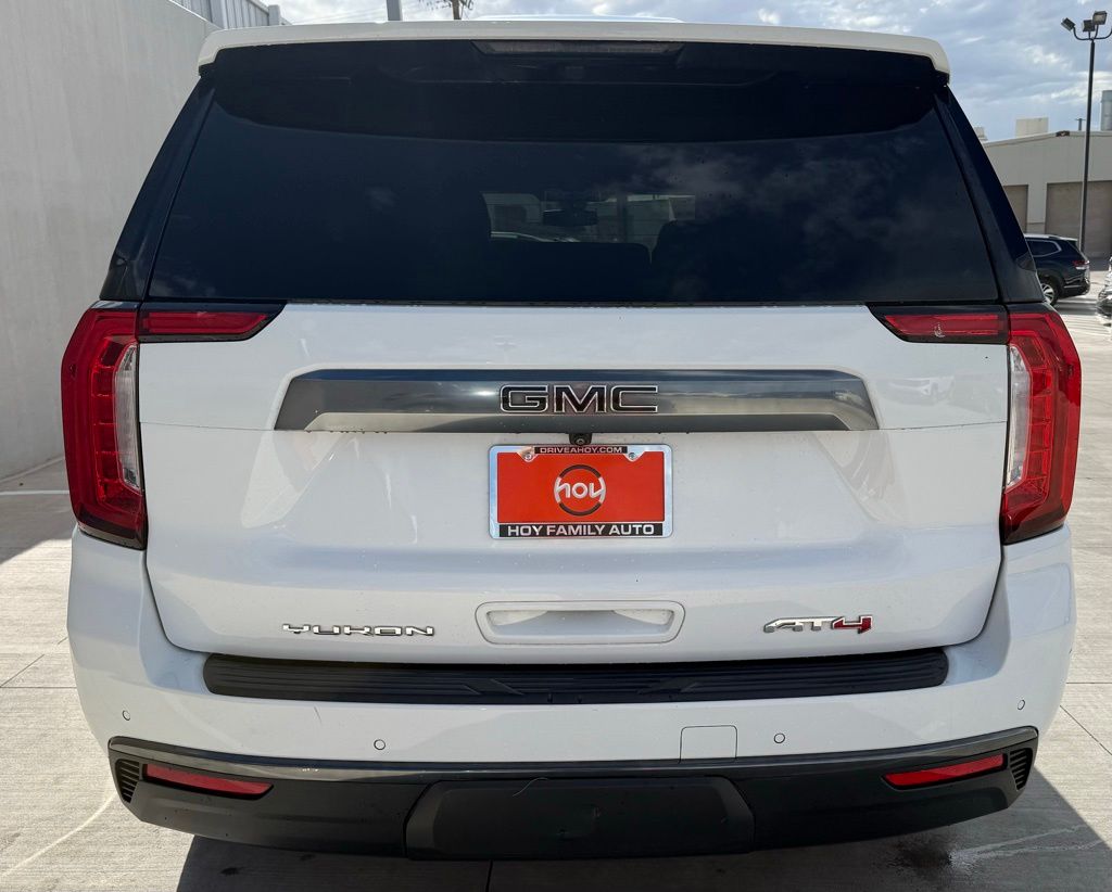 2021 GMC Yukon AT4 - Photo 8