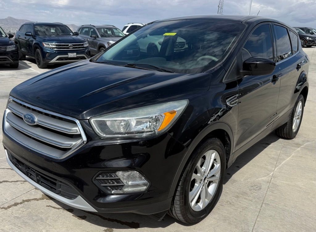 Used 2017 Ford Escape SE SUV