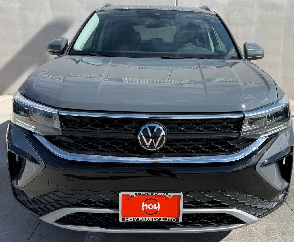 Used 2024 Volkswagen Taos 1.5T SE SUV