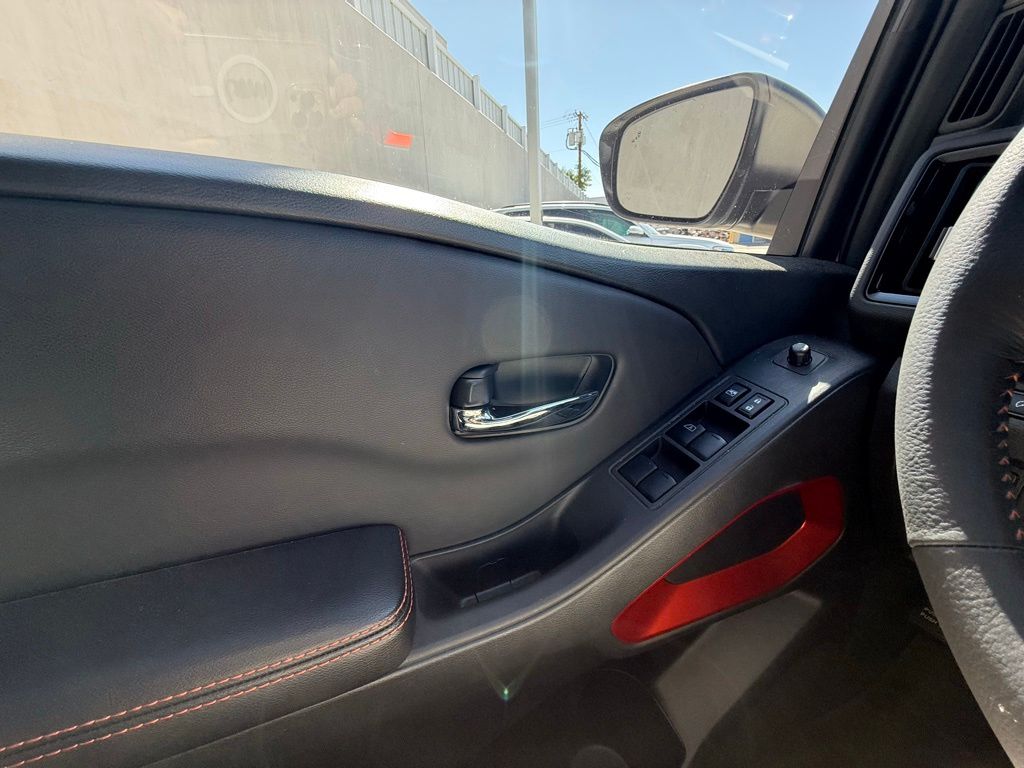 2025 Nissan Frontier PRO-X - Photo 15