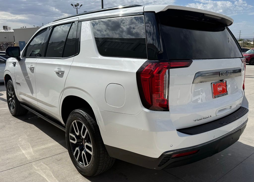 2021 GMC Yukon AT4 - Photo 7