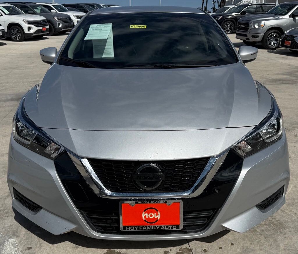 Used 2021 Nissan Versa 1.6 SV Sedan