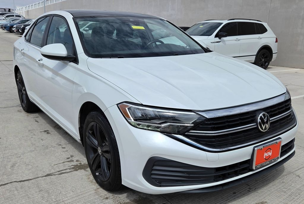 Certified 2023 Volkswagen Jetta 1.5T SE Sedan