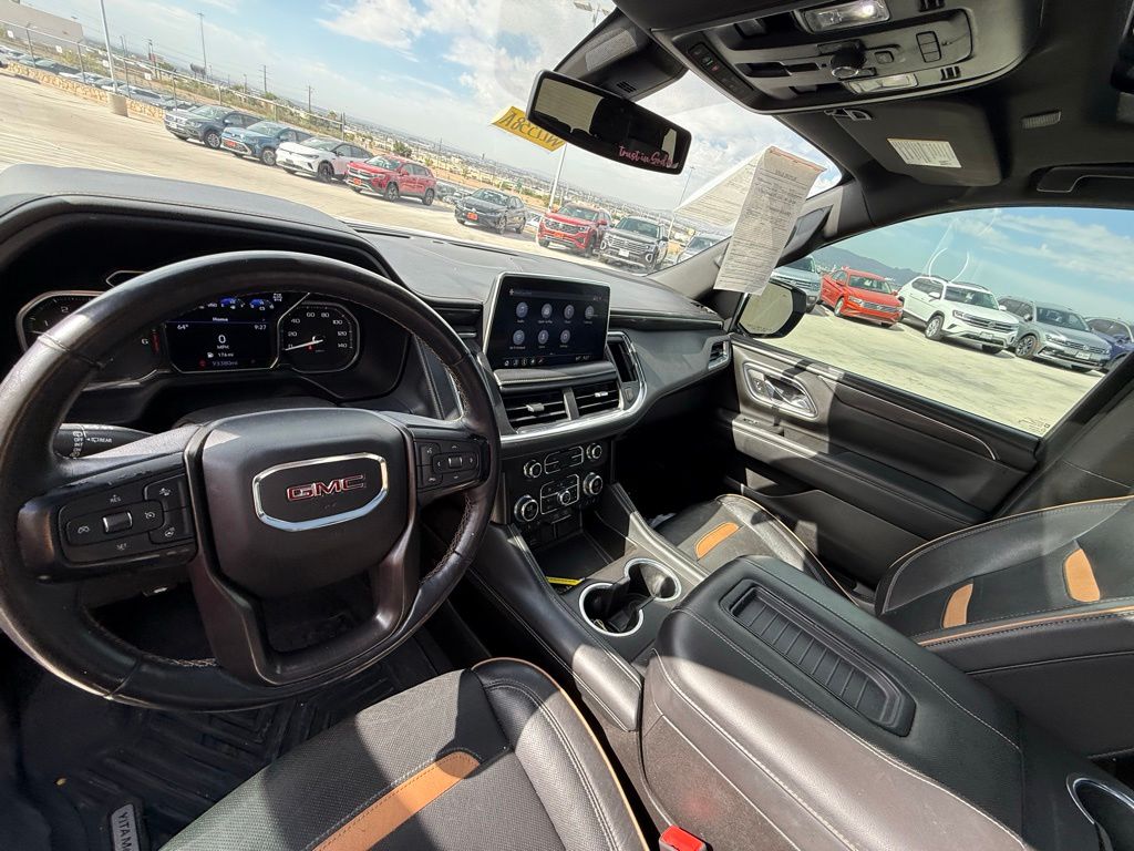 2021 GMC Yukon AT4 - Photo 12