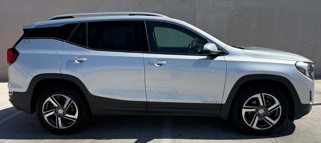 2020 GMC Terrain SLT - Photo 6