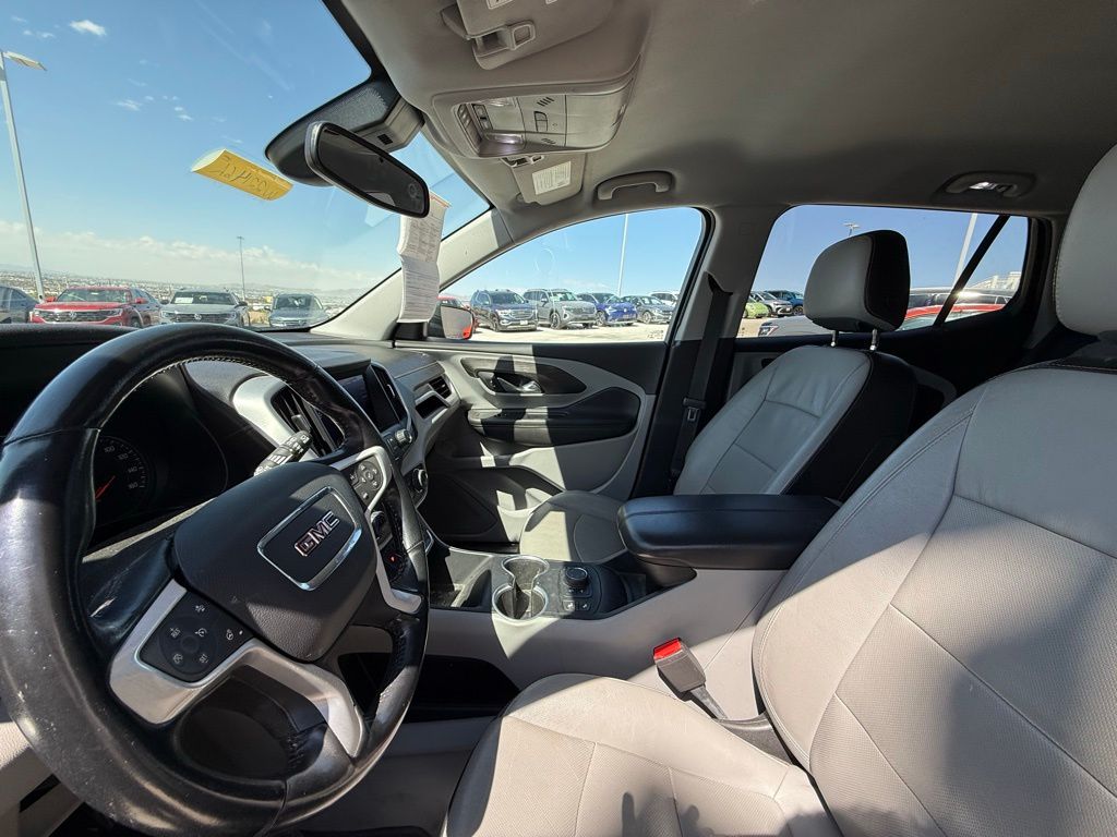 2020 GMC Terrain SLT - Photo 11