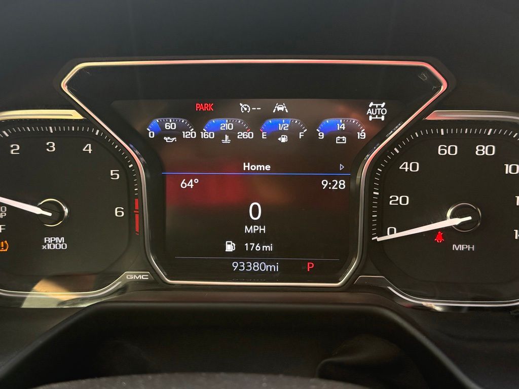 2021 GMC Yukon AT4 - Photo 25