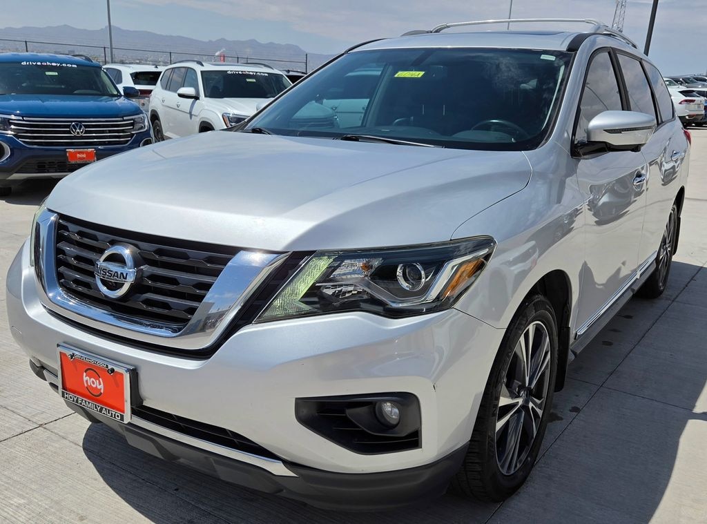 Used 2017 Nissan Pathfinder Platinum SUV