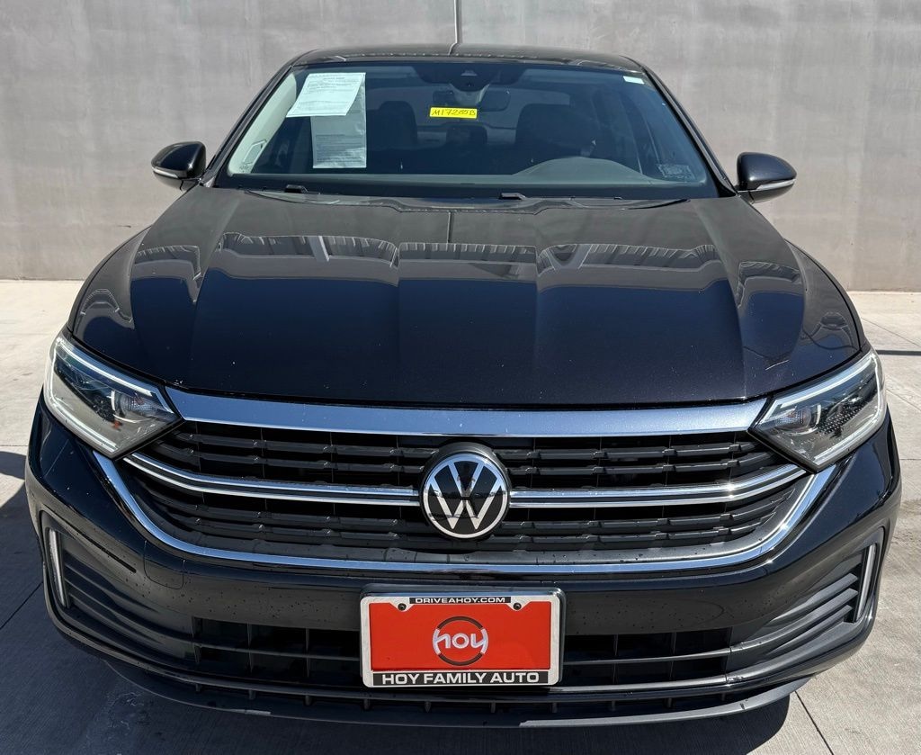 Used 2024 Volkswagen Jetta 1.5T SEL Sedan