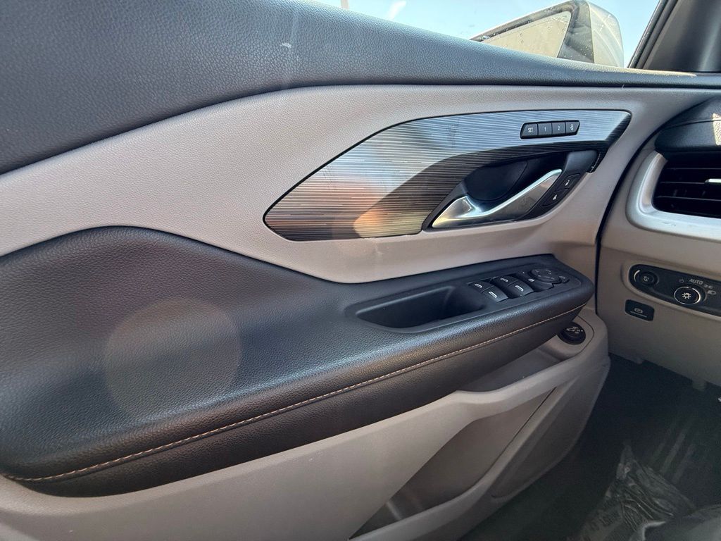 2020 GMC Terrain SLT - Photo 18