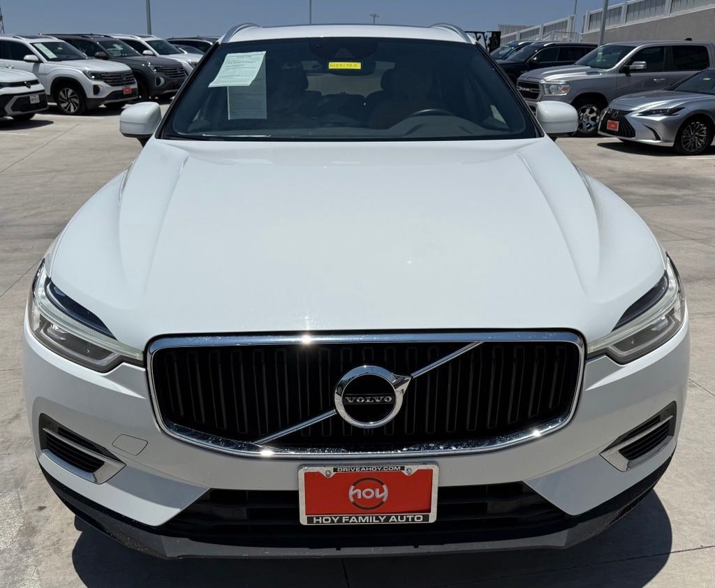Used 2019 Volvo XC60 Hybrid T8 Momentum SUV