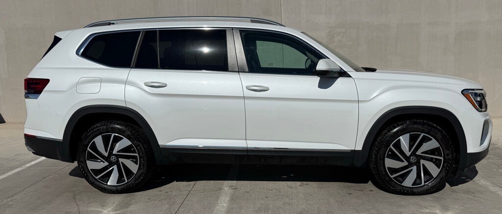 Used 2025 Volkswagen Atlas 2.0T SEL SUV