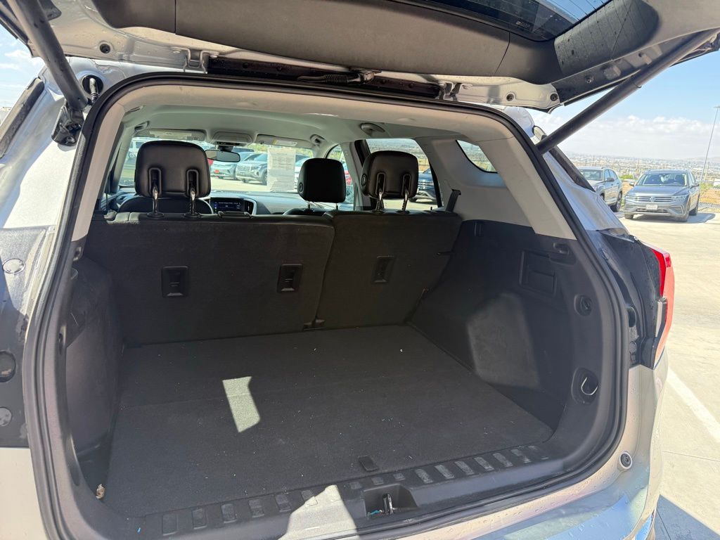 2020 GMC Terrain SLT - Photo 17