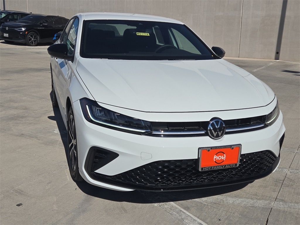New 2025 Volkswagen Jetta 1.5T Sport Sedan