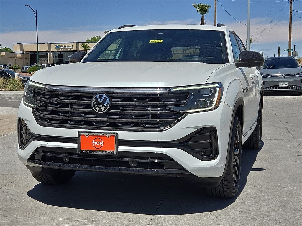 New 2025 Volkswagen Atlas Cross Sport 2.0T SEL R-Line Black SUV