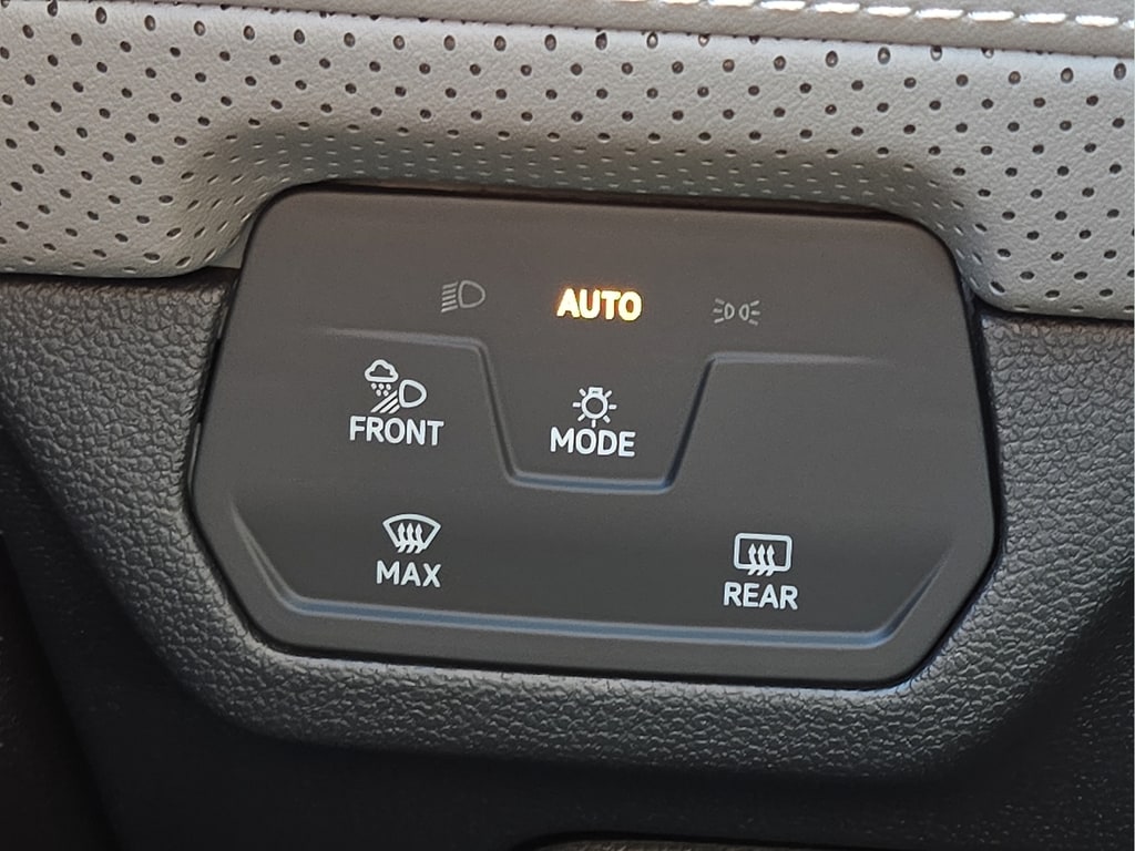 2026 Volkswagen Atlas Cross Sport SEL - Photo 21