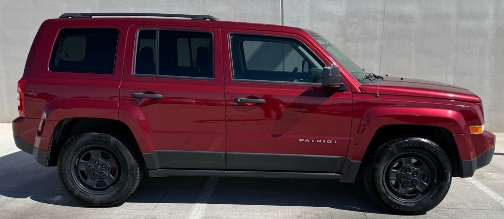 Used 2017 Jeep Patriot Sport FWD SUV