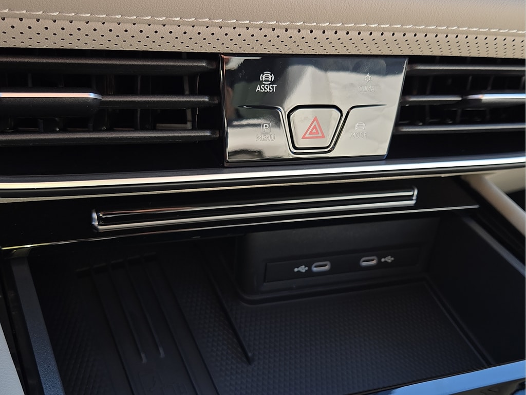 2026 Volkswagen Atlas SE w/Tech - Photo 20