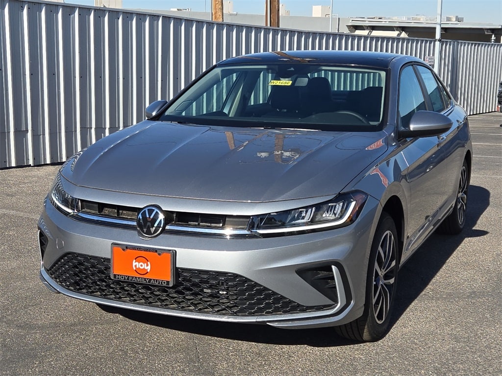 New 2025 Volkswagen Jetta 1.5T SE Sedan
