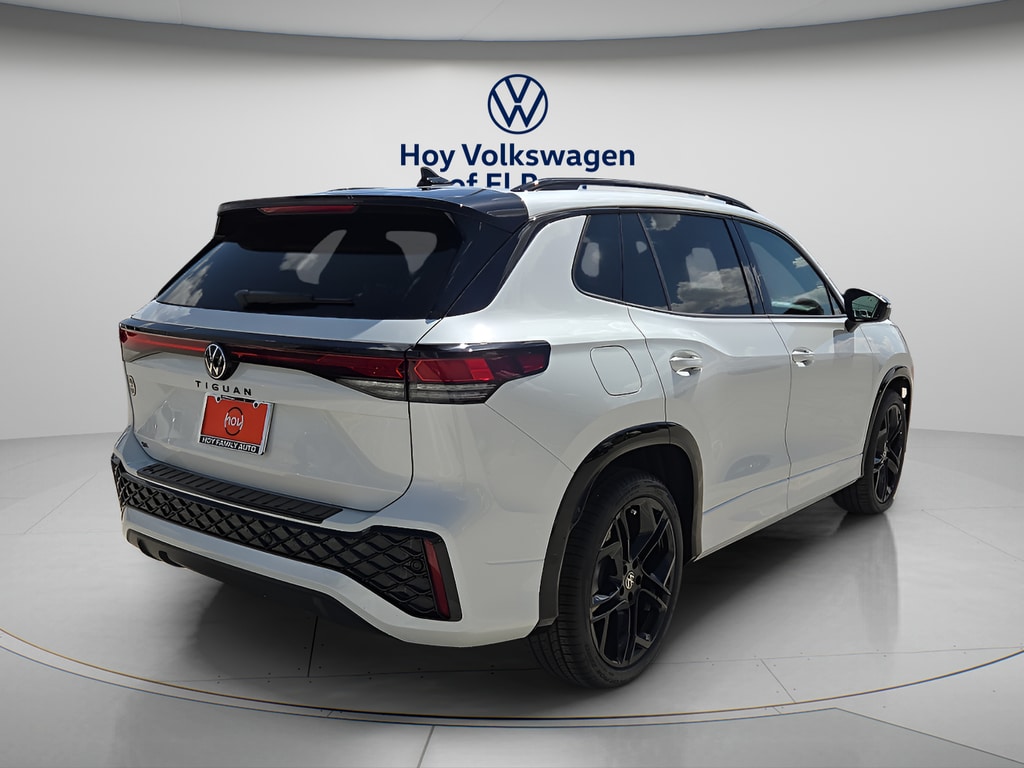 New 2026 Volkswagen Tiguan SE R-Line Black SUV