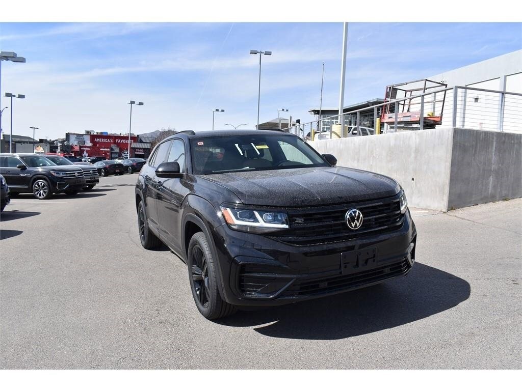 New 2023 Volkswagen Atlas Cross Sport 2.0T SEL R-Line Black SUV