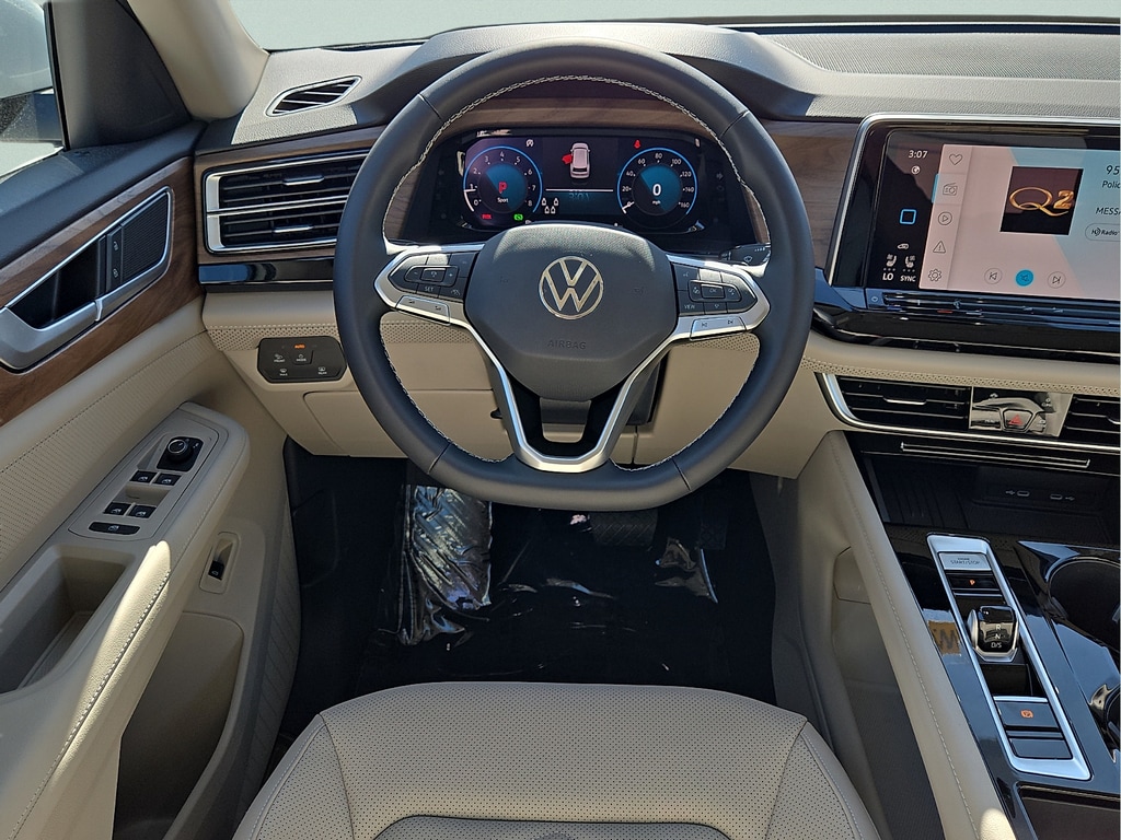 2026 Volkswagen Atlas SE w/Tech - Photo 14