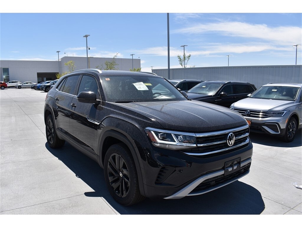 New 2023 Volkswagen Atlas Cross Sport 3.6L V6 SE w/Technology SUV