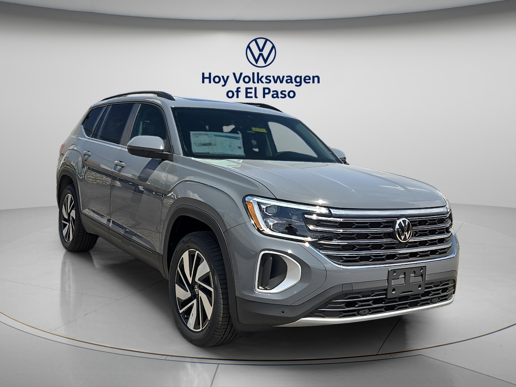New 2026 Volkswagen Atlas SE w/Technology