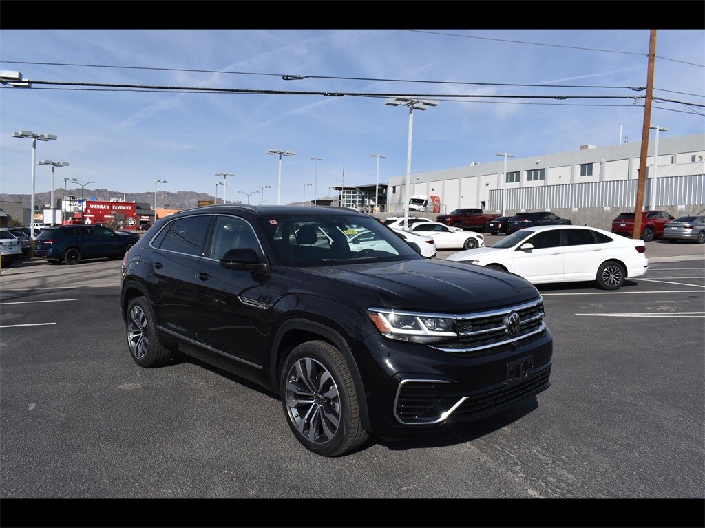 New 2023 Volkswagen Atlas Cross Sport 3.6L V6 SEL Premium R-Line SUV