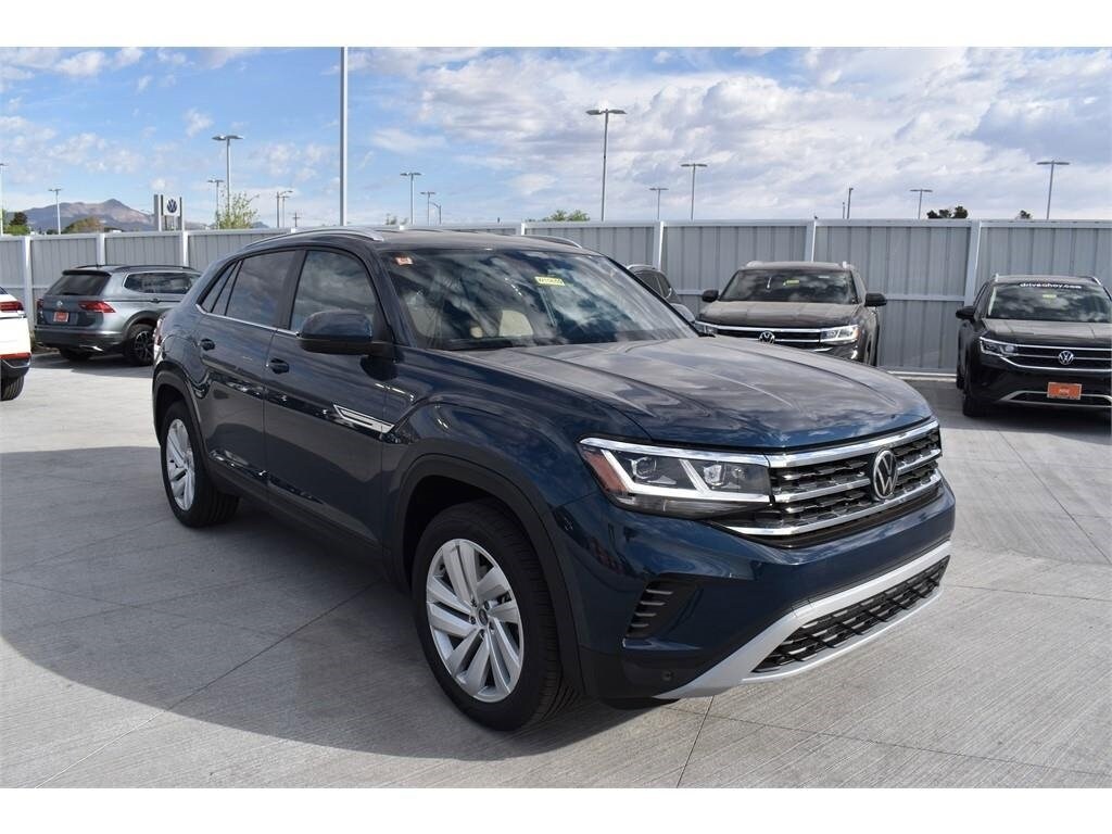 New 2023 Volkswagen Atlas Cross Sport 3.6L V6 SE w/Technology SUV