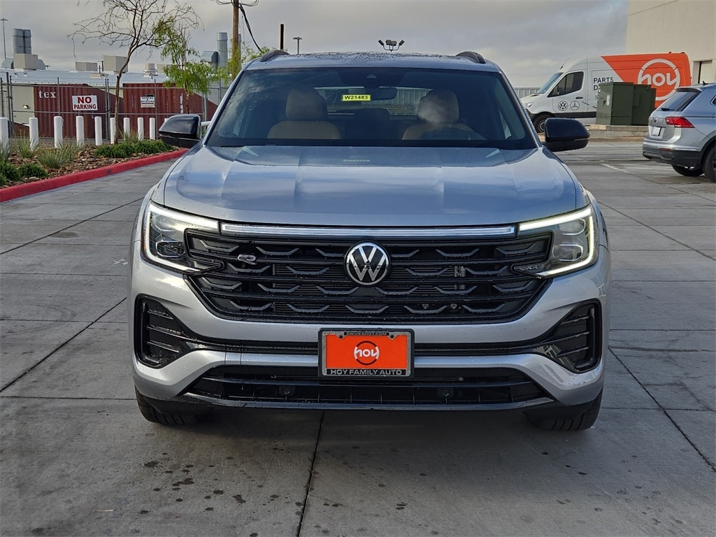 New 2025 Volkswagen Atlas Cross Sport 2.0T SEL R-Line Black SUV